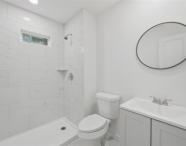 8708 Ronnie Street - Photo Thumbnail 8