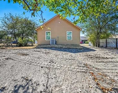 8708 Ronnie Street - Photo Thumbnail 12