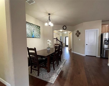 2680 Costa Mesa Drive - Photo Thumbnail 9