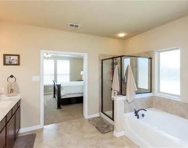 2680 Costa Mesa Drive - Photo Thumbnail 34