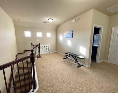 2680 Costa Mesa Drive - Photo Thumbnail 20