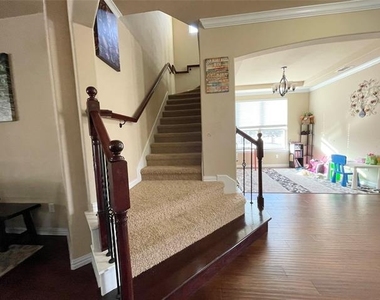 2680 Costa Mesa Drive - Photo Thumbnail 12