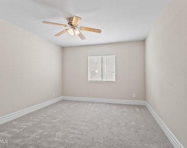 3825 E Camelback Road - Photo Thumbnail 20
