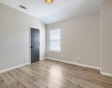 7436 Anderson Boulevard - Photo Thumbnail 16
