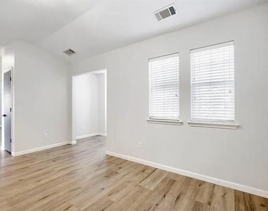 7436 Anderson Boulevard - Photo Thumbnail 20