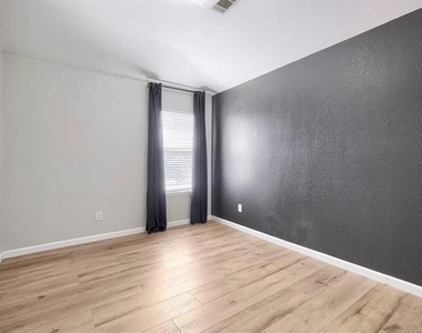 7436 Anderson Boulevard - Photo Thumbnail 12