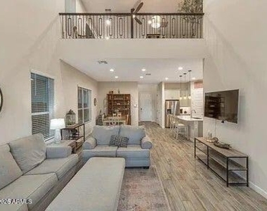 5031 E Paddock Place - Photo Thumbnail 2