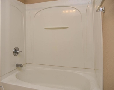 1428 E Hopkins Road - Photo Thumbnail 20