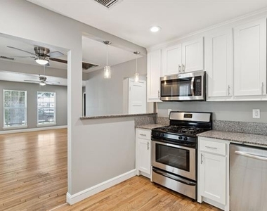 3222 Inwood Road - Photo Thumbnail 9