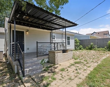 3222 Inwood Road - Photo Thumbnail 2