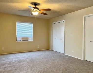508 Trail Lake Place - Photo Thumbnail 7
