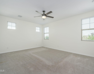 23043 E Rosa Road - Photo Thumbnail 12
