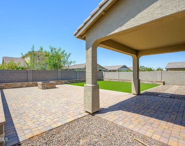 23043 E Rosa Road - Photo Thumbnail 10