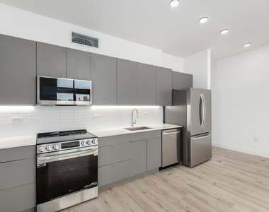 531 E Willetta Street - Photo Thumbnail 6