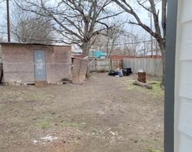 114 Opal Street - Photo Thumbnail 15