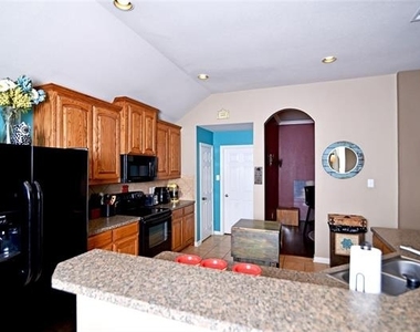 122 Chinaberry Trail - Photo Thumbnail 19