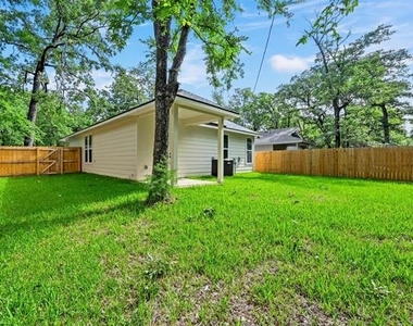 6147 Shawnee Drive - Photo Thumbnail 16