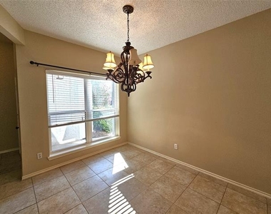 2705 Francisco Drive - Photo Thumbnail 14