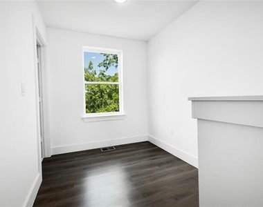 2011 Kirby Street - Photo Thumbnail 21