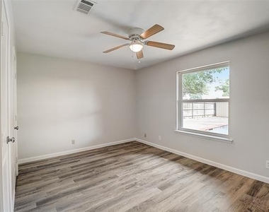 607 Field Street - Photo Thumbnail 20