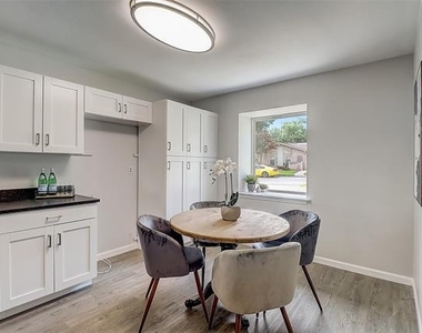 607 Field Street - Photo Thumbnail 10