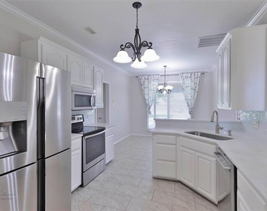 342 Pilgrim Road - Photo Thumbnail 7
