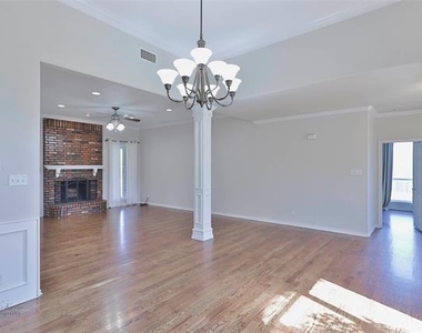 342 Pilgrim Road - Photo Thumbnail 4
