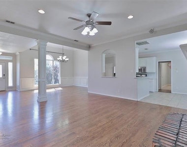 342 Pilgrim Road - Photo Thumbnail 6