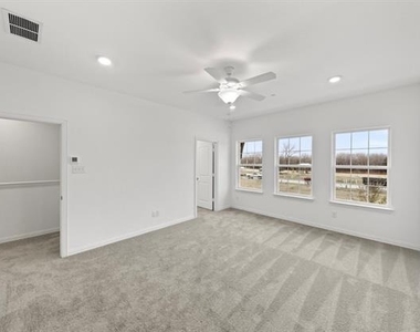 1064 Old Rosebud Drive - Photo Thumbnail 9