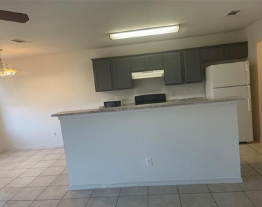 4602 Alamosa Street - Photo Thumbnail 4