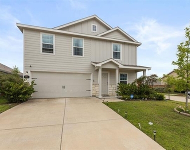 2915 Acacia Drive - Photo Thumbnail 1