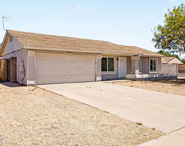 20601 N 33rd Avenue - Photo Thumbnail 2