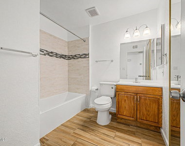 20601 N 33rd Avenue - Photo Thumbnail 20