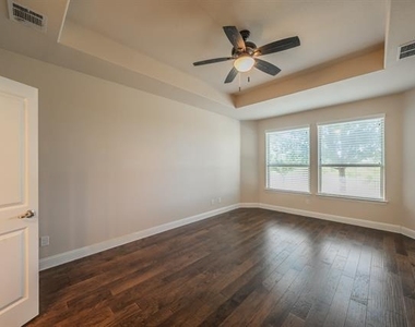 15505 Bluffdale Drive - Photo Thumbnail 16