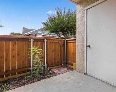 4748 Old Bent Tree Lane - Photo Thumbnail 11