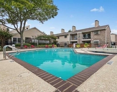 4748 Old Bent Tree Lane - Photo Thumbnail 13