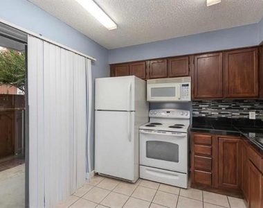 4748 Old Bent Tree Lane - Photo Thumbnail 5