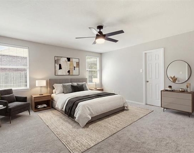 12858 Galaxy Drive - Photo Thumbnail 4