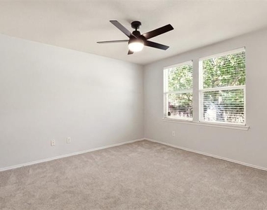 12858 Galaxy Drive - Photo Thumbnail 17