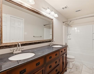 12858 Galaxy Drive - Photo Thumbnail 14