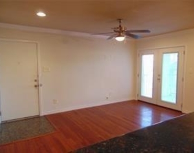 12824 Midway Road - Photo Thumbnail 6