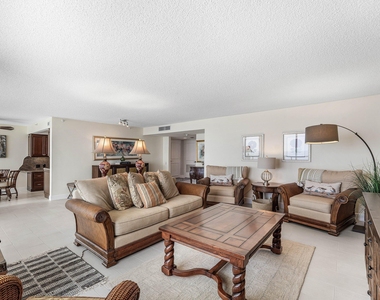 250 S Ocean Boulevard - Photo Thumbnail 10