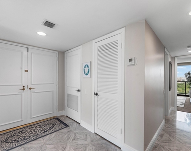 250 S Ocean Boulevard - Photo Thumbnail 4
