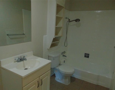 3655 Pallos Verdas Drive - Photo Thumbnail 6