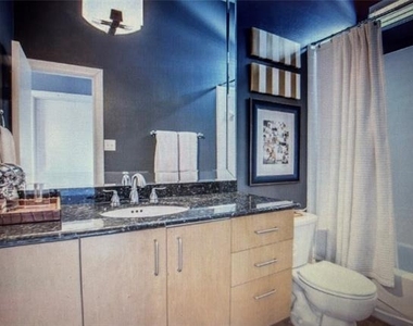 4116 N Hall Street - Photo Thumbnail 14