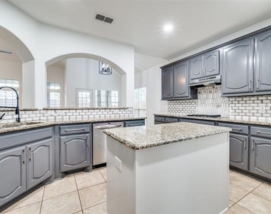 1329 Bateman Lane - Photo Thumbnail 14