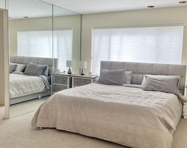 5662 Ainsley Court - Photo Thumbnail 9