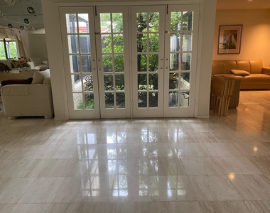 5662 Ainsley Court - Photo Thumbnail 19
