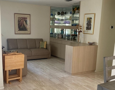 5662 Ainsley Court - Photo Thumbnail 17
