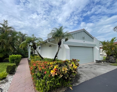 5662 Ainsley Court - Photo Thumbnail 1